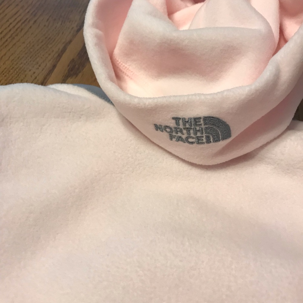 The North Face fleece one pieces - Picture 6 of 6
